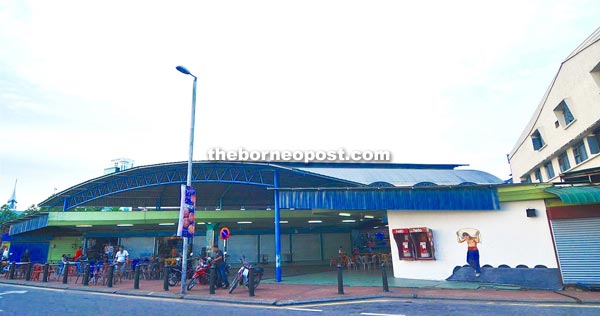 The street art adorns a wall at Khoo Peng Loong food and drink hawker centre. In the 60s and 70s, this centre was famous for its ice cream.