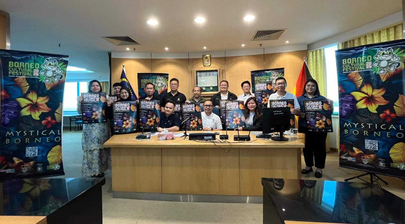 Izkandar (seated centre) with all the BCF organising committees after the press conference.